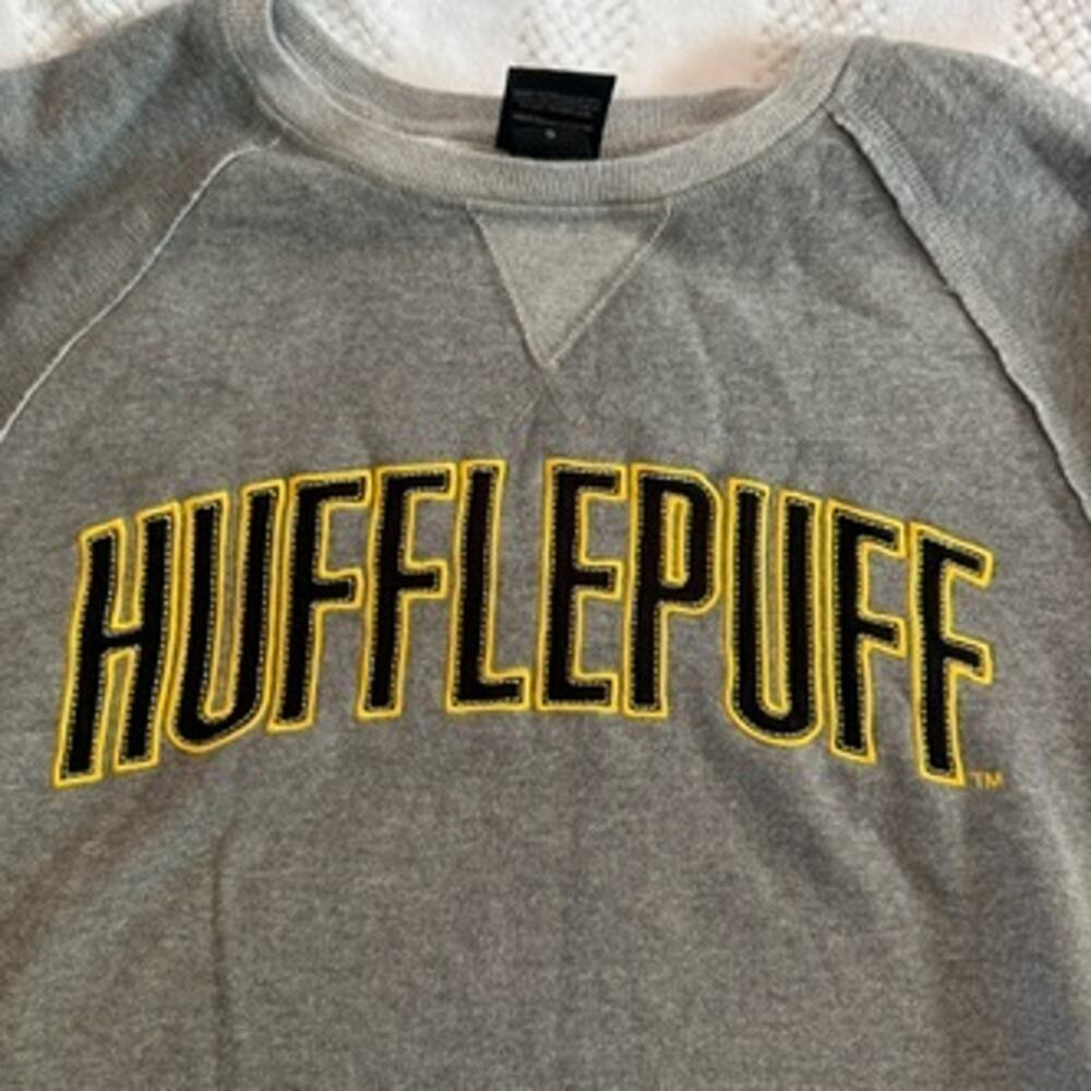 harry potter hufflepuff double stitch crewneck size Small - Picture 6 of 7